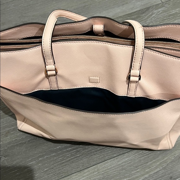 Tory Burch Tote Bag - Picture 6 of 9